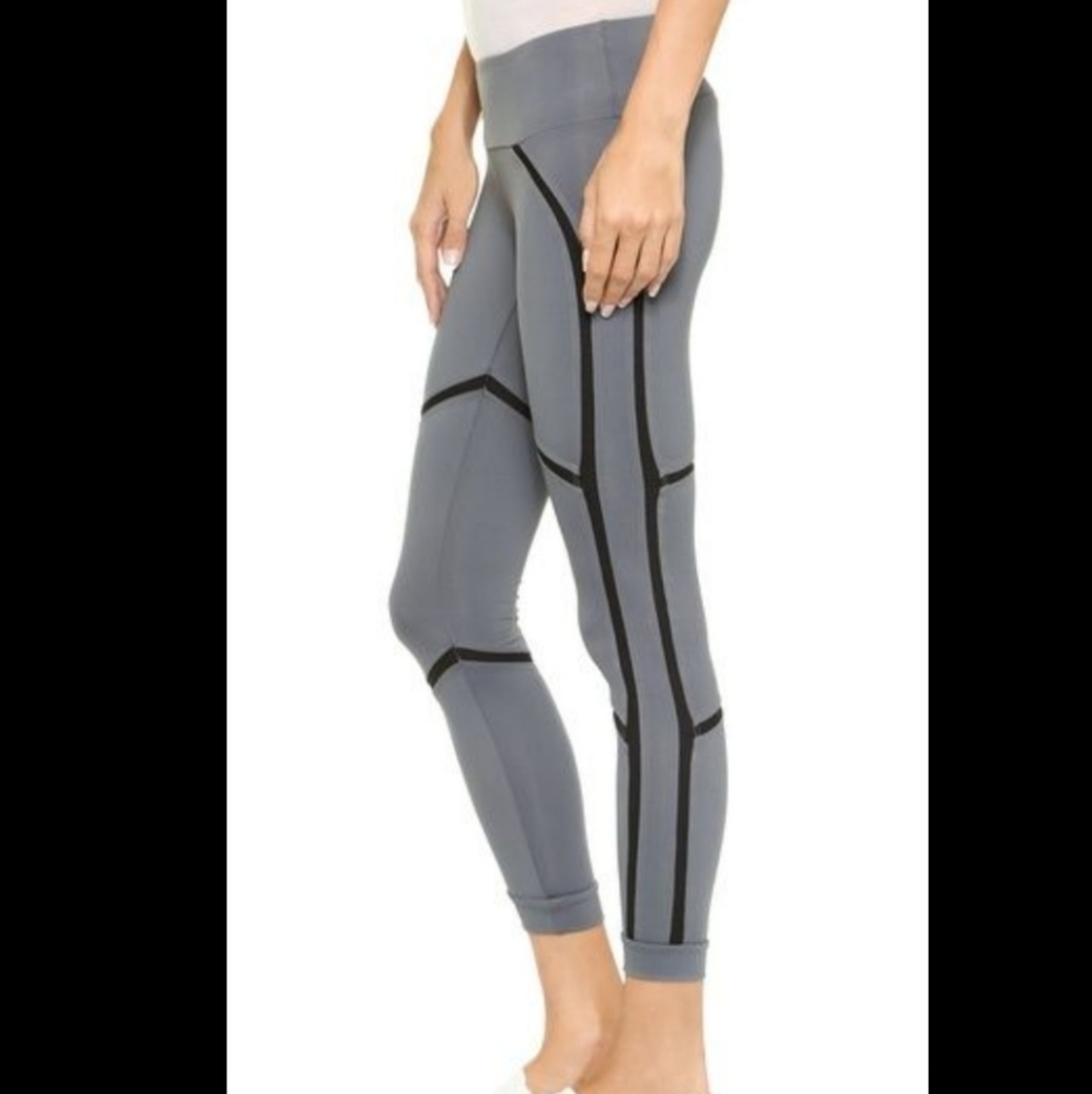 Koral new with tags Hyper Drive leggings, medium